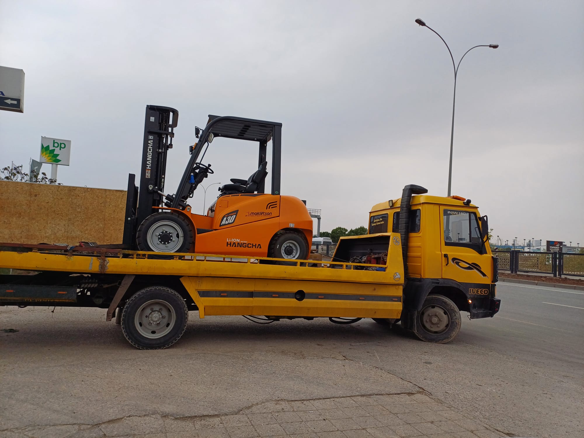 AKZ Motorlu Araçlar